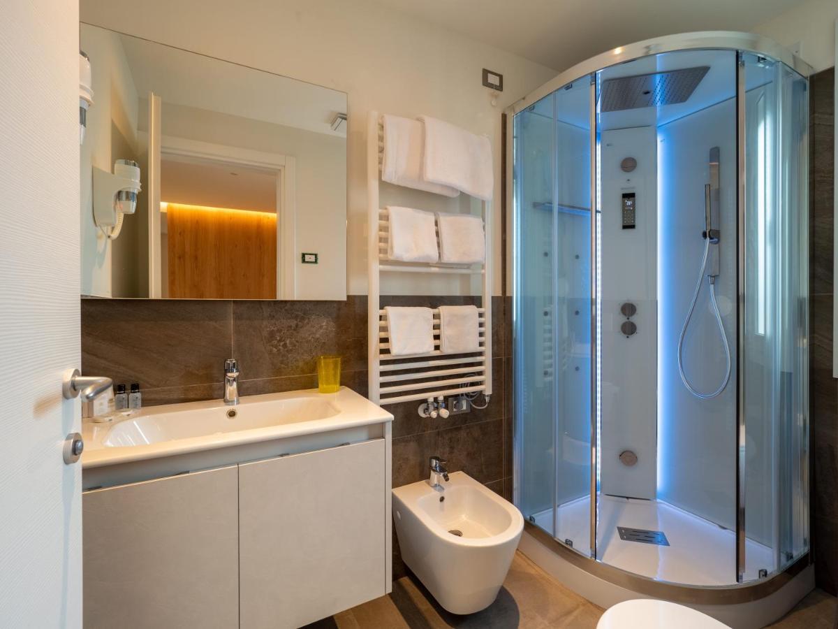 Venice Green Residence Mestre Buitenkant foto