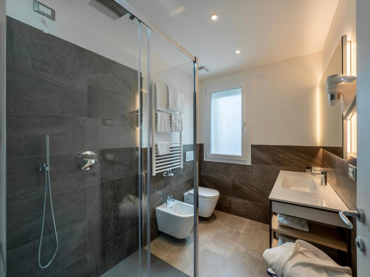 Venice Green Residence Mestre Buitenkant foto
