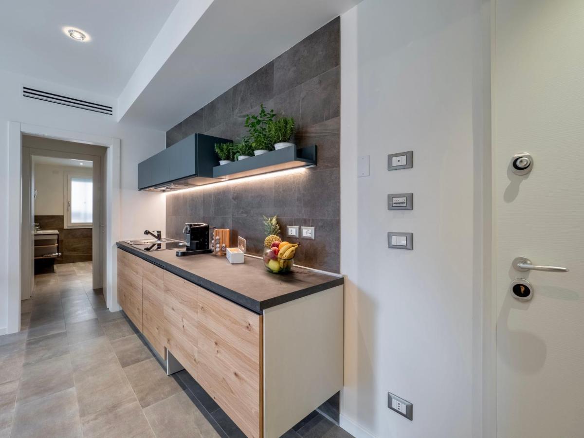 Venice Green Residence Mestre Buitenkant foto