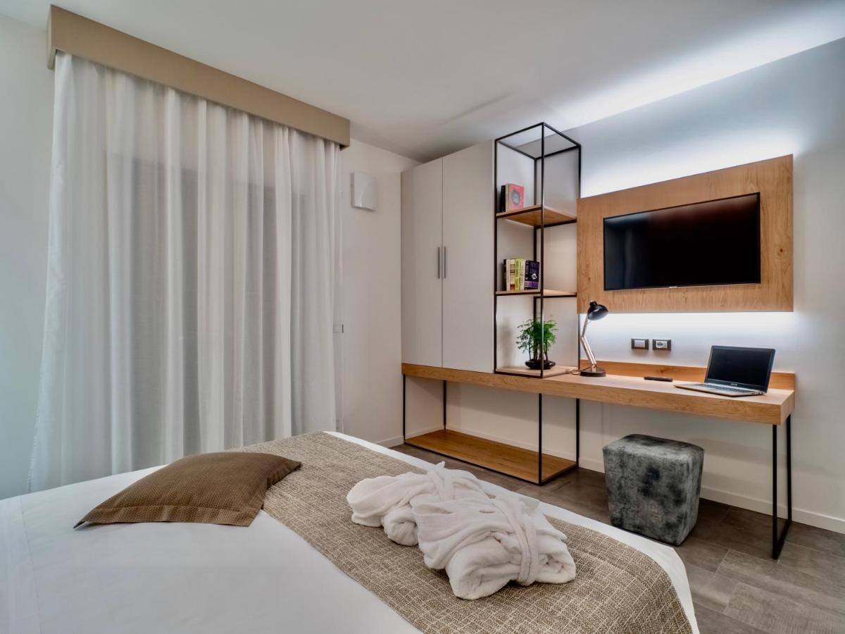 Venice Green Residence Mestre Buitenkant foto