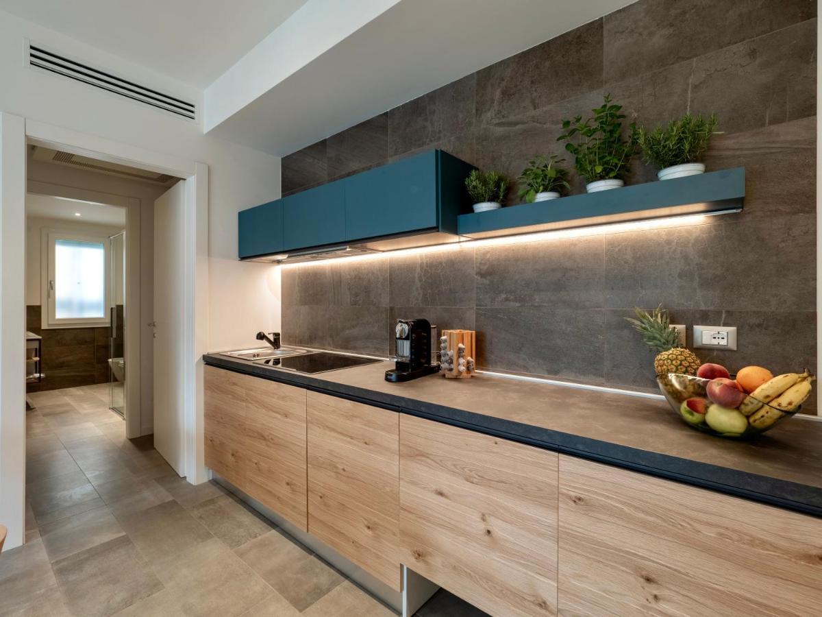 Venice Green Residence Mestre Buitenkant foto